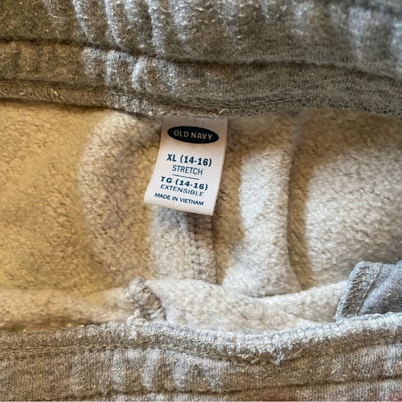 👖3 for $30 - XL Old Navy Jogging Pants - Picture 3 of 6